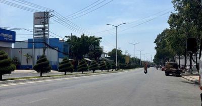 Tôi cần bán nhà MT 23/10 Vĩnh Trung, Nha Trang.Giá chỉ 3,2 tỷ. Còn TL