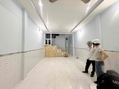 Cho thuê nhà nguyên căn đường Tân Kỳ Tân Quý 4x15m, 1 lầu 3pn 2wc — ảnh 1