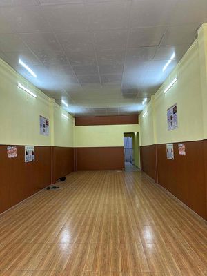 Cho thuê nhà mặt tiền lê văn thọ gò vấp gần cv làng hoa