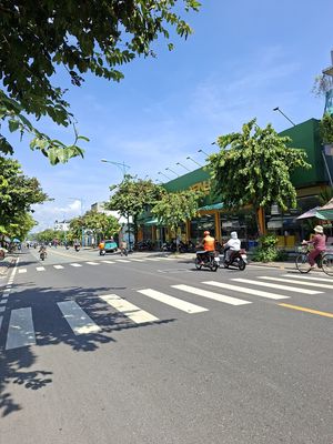 Nhà trọ thu nhập 15tr/th mặt tiền trục đặng thúc vịnh, hóc môn
