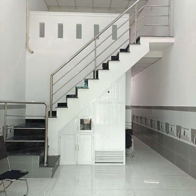 Nhà mới sạch đẹp,2 phòng, đúc lửng, gần chợ Thới Tứ,Thới Tam Thôn