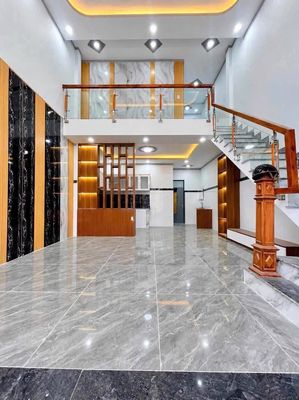 Nhà đẹp sổ chung mới hoàn thiện, Dĩ An, Bình Dương
