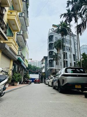 Bán nhà phân lô ô tô tránh Cầu Giấy, 165m2, 35.5 tỷ