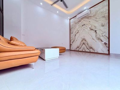 Cho thuê nhà nguyên căn 5 tầng có thang máy tại Thanh Nhàn