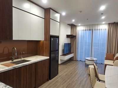 Cho thuê căn hộ 2PN Vinhomes Smart City full nội thất
