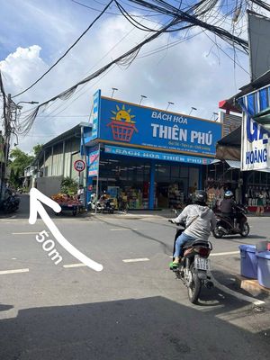 Bán đất khu chợ Hoàng Gia