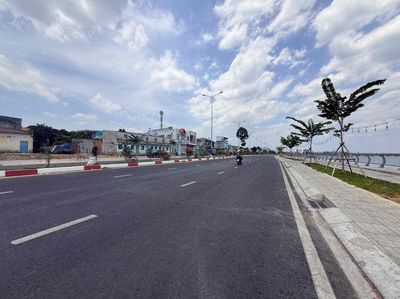 Bán gấp nhà phường Bửu Long - chỉ 2 tỷ 380tr - đường xe hơi — ảnh 1