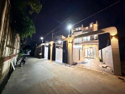 Bán nhà phường Tân Phong 4 x 31 rộng có sân đậu xe — ảnh 1