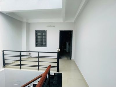 Chủ bán gấp nhà 3 tầng - Hẻm xe tải tránh - Kế bên Aeon Tân Phú — ảnh 1