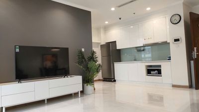 Bán căn hộ 1 phòng ngủ Vinhomes Central Park nội thất đẹp — ảnh 1