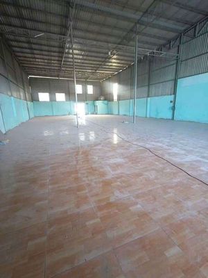 Cho thuê xưởng diện tích 600m2 giá 27tr Mt Bùi Công Trừng Hóc Môn — ảnh 1