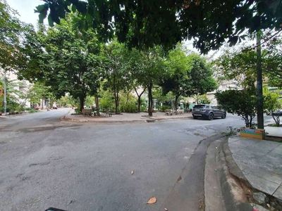Lô đất 10m x 20m. Góc 2MT View Công Viên. Khu Biệt Thự Phú Nhuận — ảnh 1
