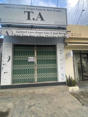 Nhà cấp 4,dùng để ở và tiện việc kinh doanh — ảnh 1