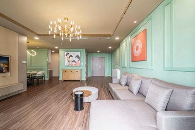 Bán căn hộ 4 phòng ngủ lầu cao view thoáng mát — ảnh 1