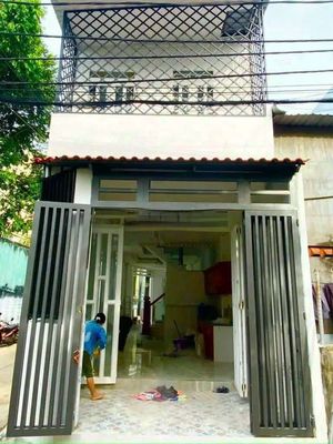 Cho thuê nhà 428 chiến lược - 8trieu - 2pn -4×18m- hẻm xe hơi — ảnh 1