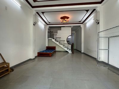 Nhà 2 tầng mặt tiền nguyễn đỗ cung trước bến xe — ảnh 1