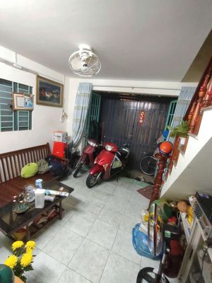 Cho thuê nhà NC Đs2 1 trệt 2 lầu 3pn 2wc HXH giá 8.5tr — ảnh 1