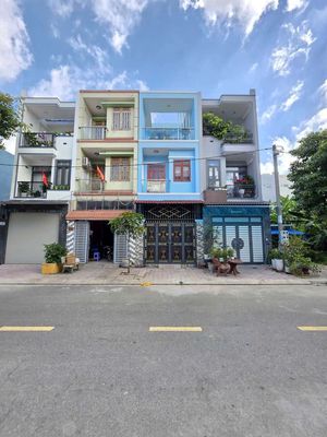 Nhà phố kdc Phú Mỹ Hiệp gần chung cư Bcons, p Tân Đông Hiệp, TP Dĩ An — ảnh 1