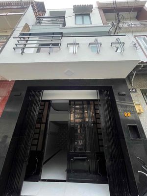 Cho thuê nhà mới đẹp 68 Thái Phiên P2 Q11 — ảnh 1