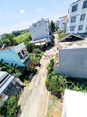 Chính chủ bán nhà mới xây ngay chợ long trường — ảnh 1