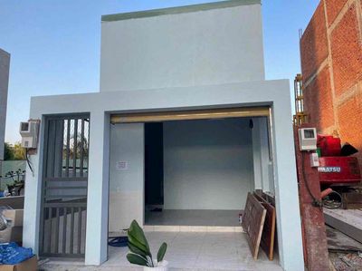 Nhà 2 phòng ngủ rộng 68m2 giá chỉ 8tr/ tháng QL13 cũ, Hiệp Bình Phước — ảnh 1