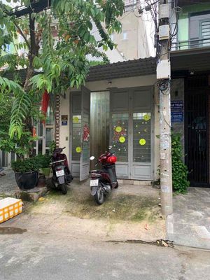 Bán nhà cấp 4 mặt tiền đường số 25 Quận 7 — ảnh 1