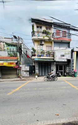 Mặt tiền kd bùi công trừng 3 tầng hóc môn — ảnh 1