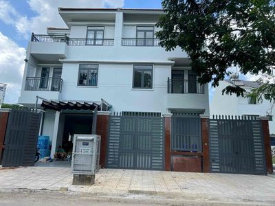 Biệt thự 8x20 3 lầu 4pn kdc Khang An ngay Sky 9 Liên Phường — ảnh 1