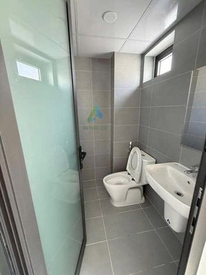 Cho thuê tòa nhà 7 tầng ngang 7m đường lê văn hiến,ngũ hành sơn — ảnh 1