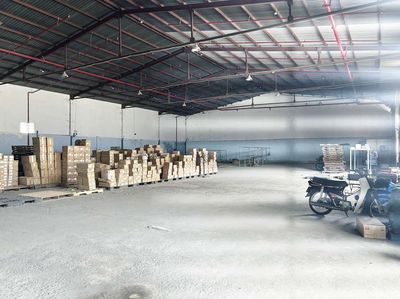 Xưởng QL13 Thuận An 560m(có diện tích rộng hơn)PCCC Tự Động đường cont — ảnh 1