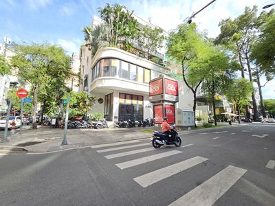 Góc Ngã Tư 19 Lê Thánh Tôn Thái Văn Lung 20m x 16m 1000m2 — ảnh 1