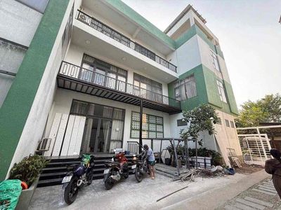 Mặt bằng Kinh doanh Phạm Ngọc Thạch. 11x30m. 3 tầng — ảnh 1