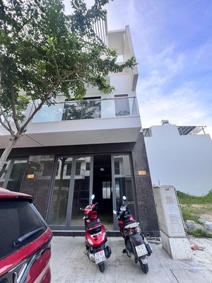 Cho thuê nhà thô 4 tầng khu vcn phước long giá 15 triệu/tháng — ảnh 1