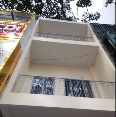 Cho thuê nhà nguyên căn mặt tiền ba tháng hai – quận 10 — ảnh 1