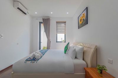 Cho thuê nhà 3 tầng góc đường nguyễn sơn & hóa sơn,hải châu — ảnh 1