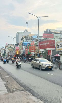 Bán nhà đẹp lung linh! 3 tầng sd 99m - 5 tỷ hơn_khu út tịch tân bình — ảnh 1