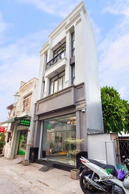 Cho Thuê Nhà Nguyên Căn Nguyễn Trải Quận 1 3PN 4WC — ảnh 1