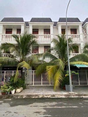 Nhà 3 tấm gần làng đại học quốc gia — ảnh 1