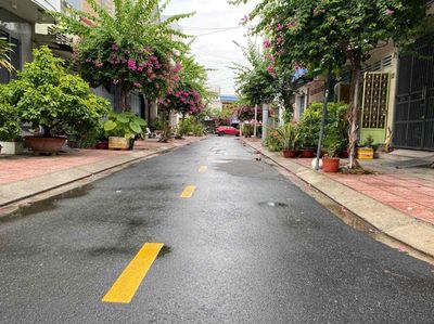 Bán nhà p5 Mỹ Tho, khu nội bộ, dt 72m2 ngang 4x14m thổ cư, giá 3,35 ty — ảnh 1