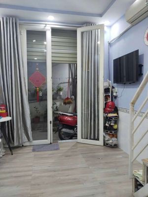 Nhà nhỏ cho thê q12 — ảnh 1