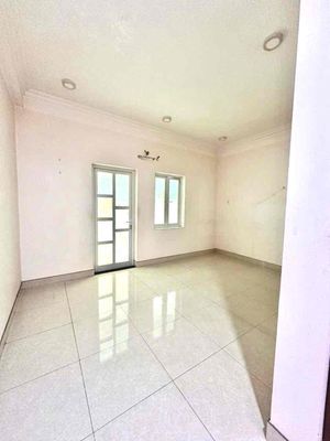 Chính Chủ Cho Thuê Nhà MT Gần Trần Não Q.2 5x20,2 4T 6pn 1mb 7wc TM 59 — ảnh 1