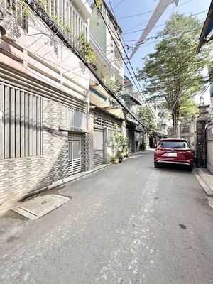 Phạm văn hai - 44m2 (4x11m) - hẻm 6m - 10p sân bay tsn – 4 pn khép kín — ảnh 1