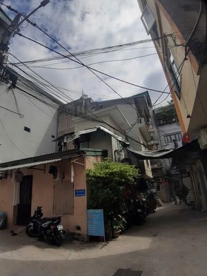 Nhà chưa dùng cho hộ gia đình trẻ thuê lâu dài — ảnh 1