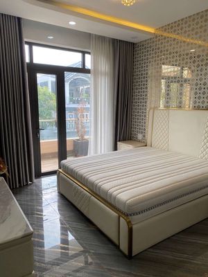 Nhỉn 12 Tỉ! Mặt tiền NB 8x20m KDC cạnh Aeon Tên Lửa. Dòng tiền ~220tr — ảnh 1