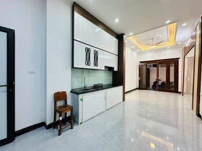 Nhà 6 tầng thang máy An Trạch, Đống Đa, 41m², 10.7 tỷ — ảnh 1