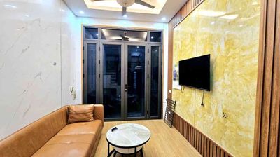 Nhà 5 tầng + tum 2 mặt ngõ, 3 ngủ, 5.x tỷ, Ba Đình — ảnh 1