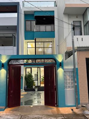Nhà Trệt 2 lầu Mặt Tiền Dx 101 Chánh Hiệp TP HCM — ảnh 1