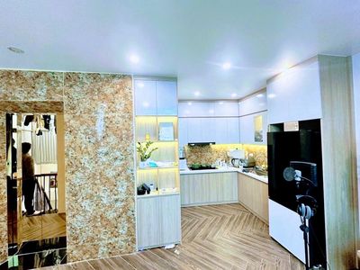Nhà 6 tầng 38m² gần Bệnh viện 103, Hà Đông - 7 tỷ — ảnh 1