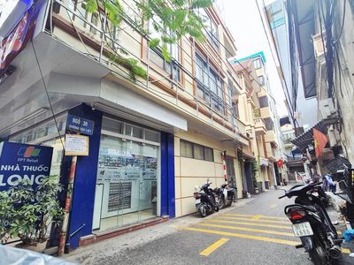 Nhà 5 tầng 52m2 trung tâm Thanh Trì, gần chợ, ô tô đỗ cửa — ảnh 1
