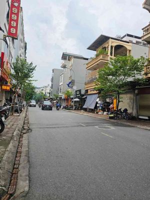 Nhà 47m2 5 tầng thang máy, Thanh Trì, ô tô đỗ cửa — ảnh 1